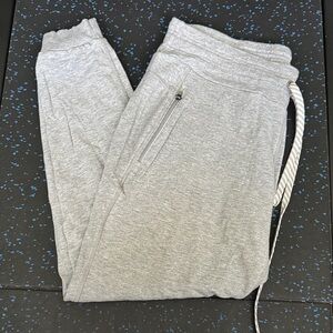 Korsa Gray Women's Activewear